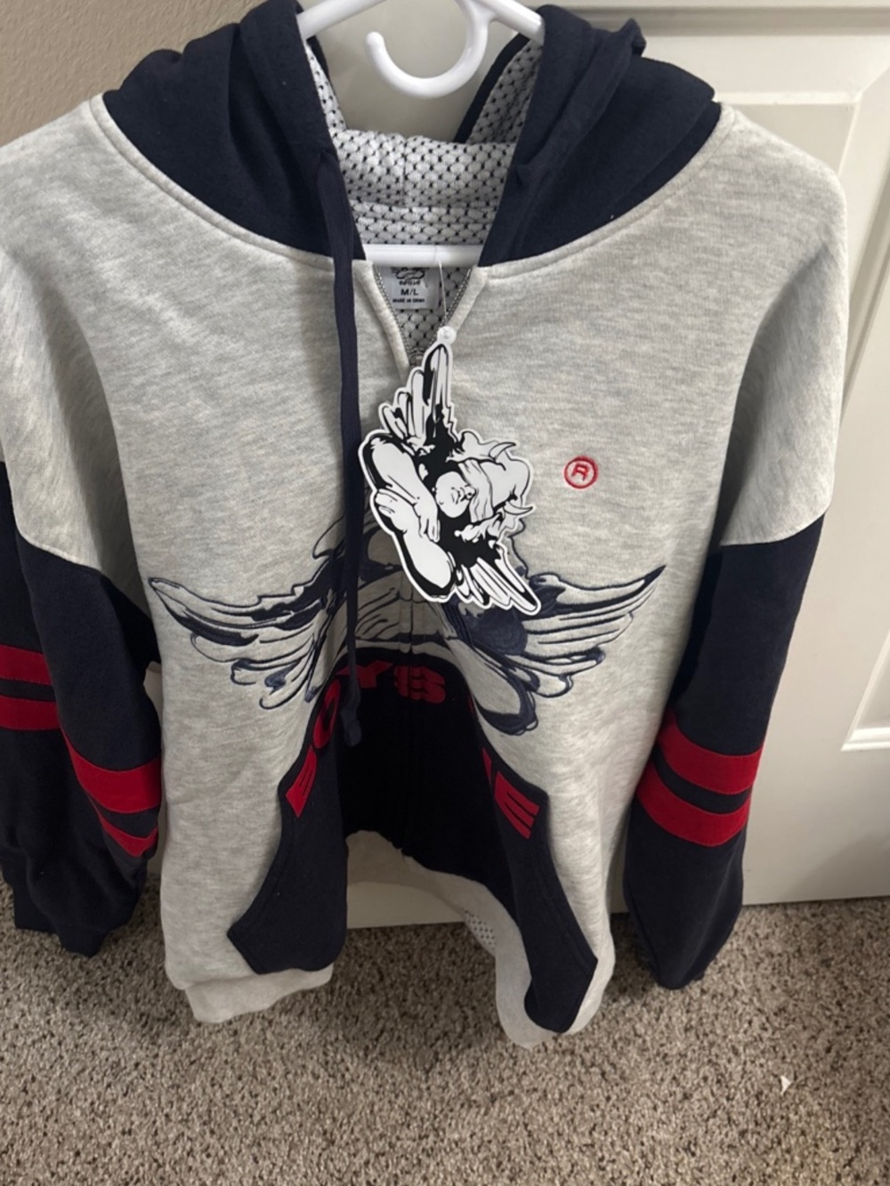 Boys lie nwt medium large $150